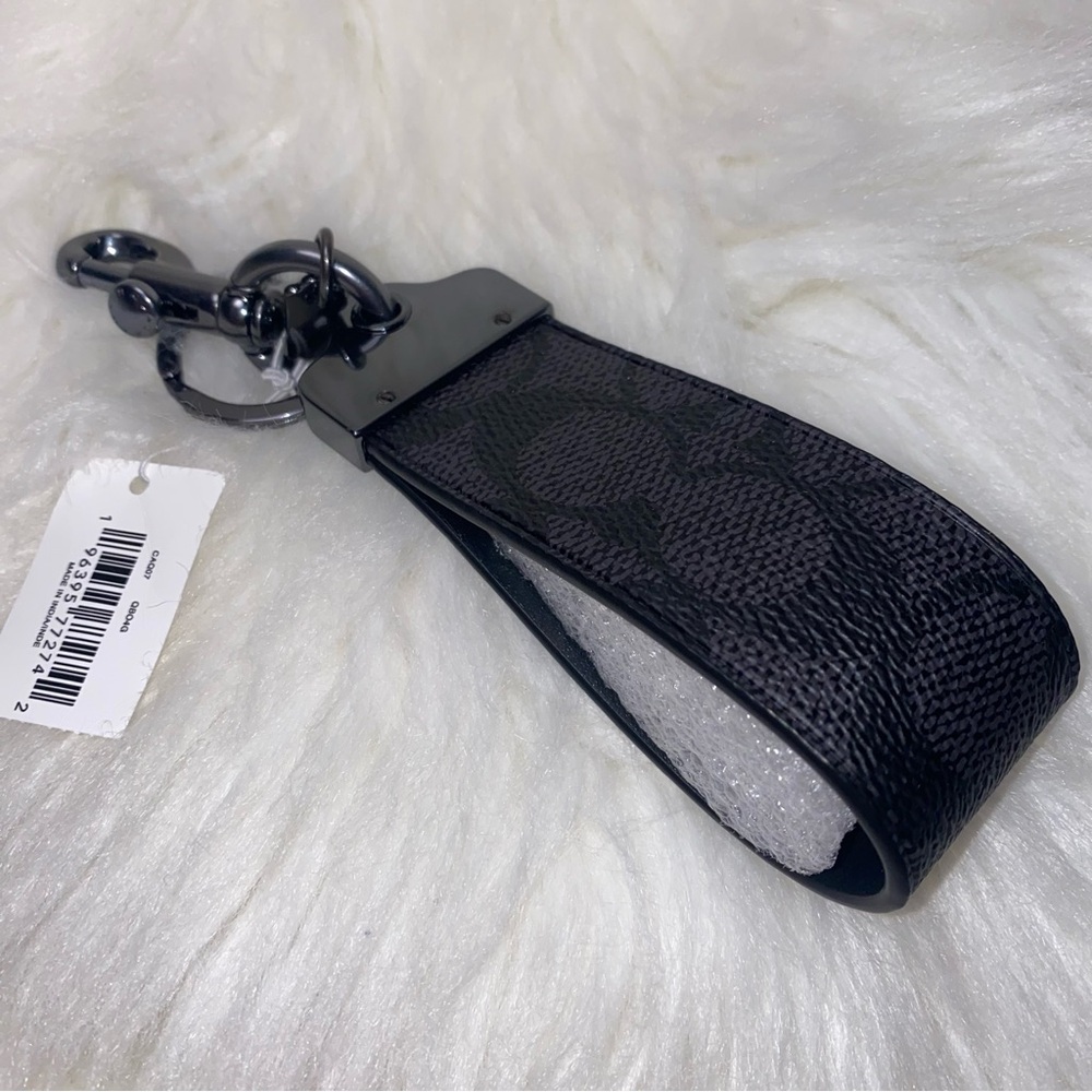 Coach Loop Key Fob In Signature Canvas New - Picture 3 of 8